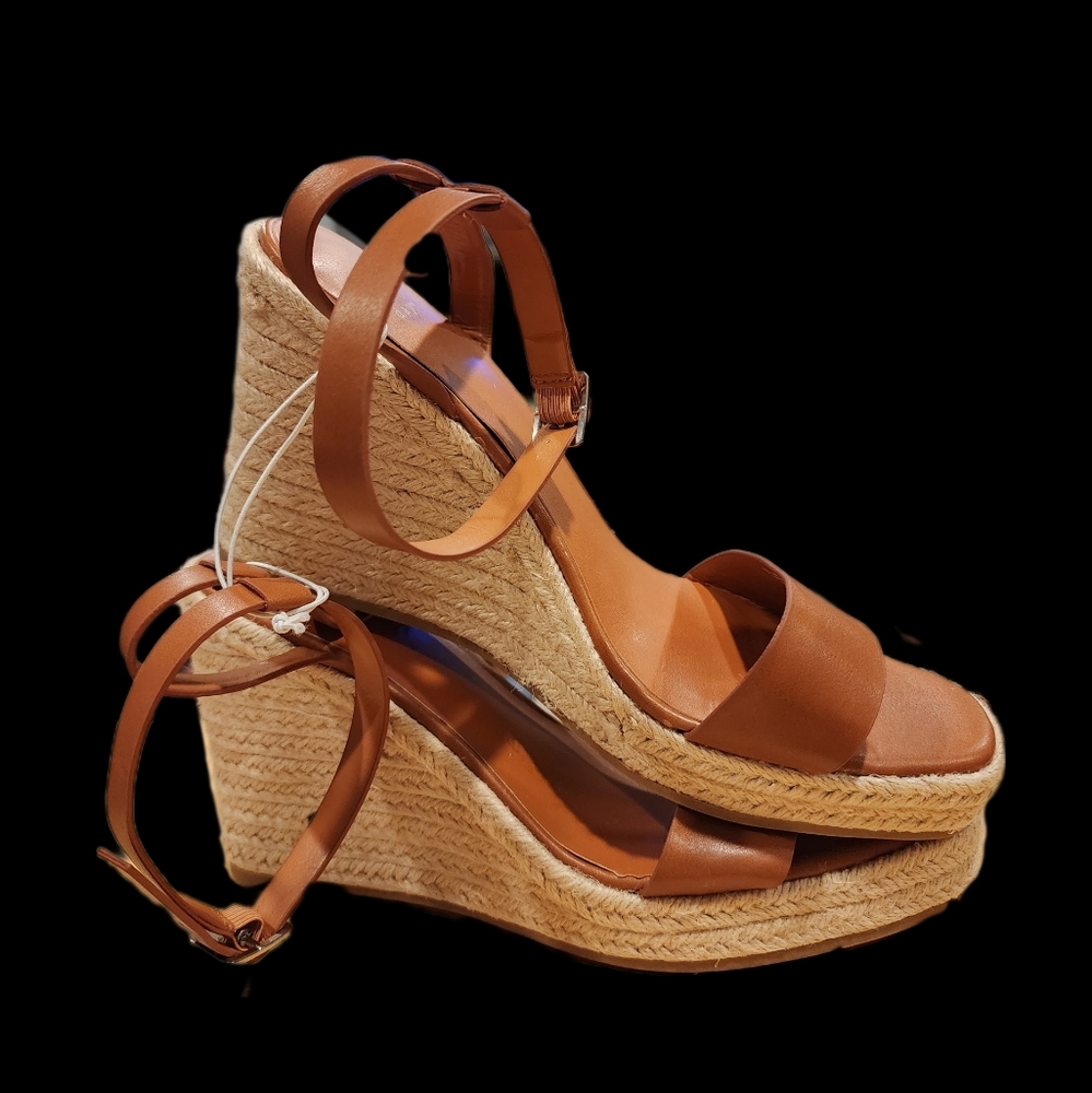 a new day Strappy Wedge Sandals - ⭐️NWT!⭐️ - Picture 4 of 7